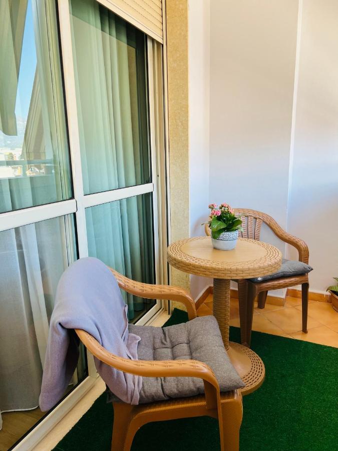 تيرانا Lovely Apartment, Free Parking المظهر الخارجي الصورة